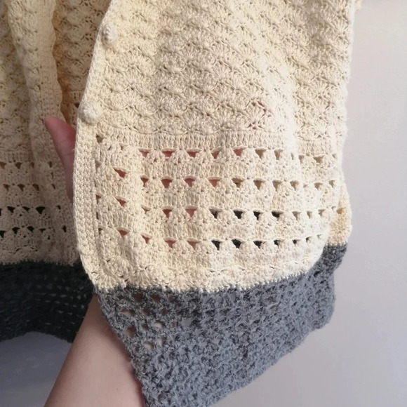 Vintage Scalloped Knit Short Sleeve Button Cardigan Cottage Grandma Small - Picture 9 of 16